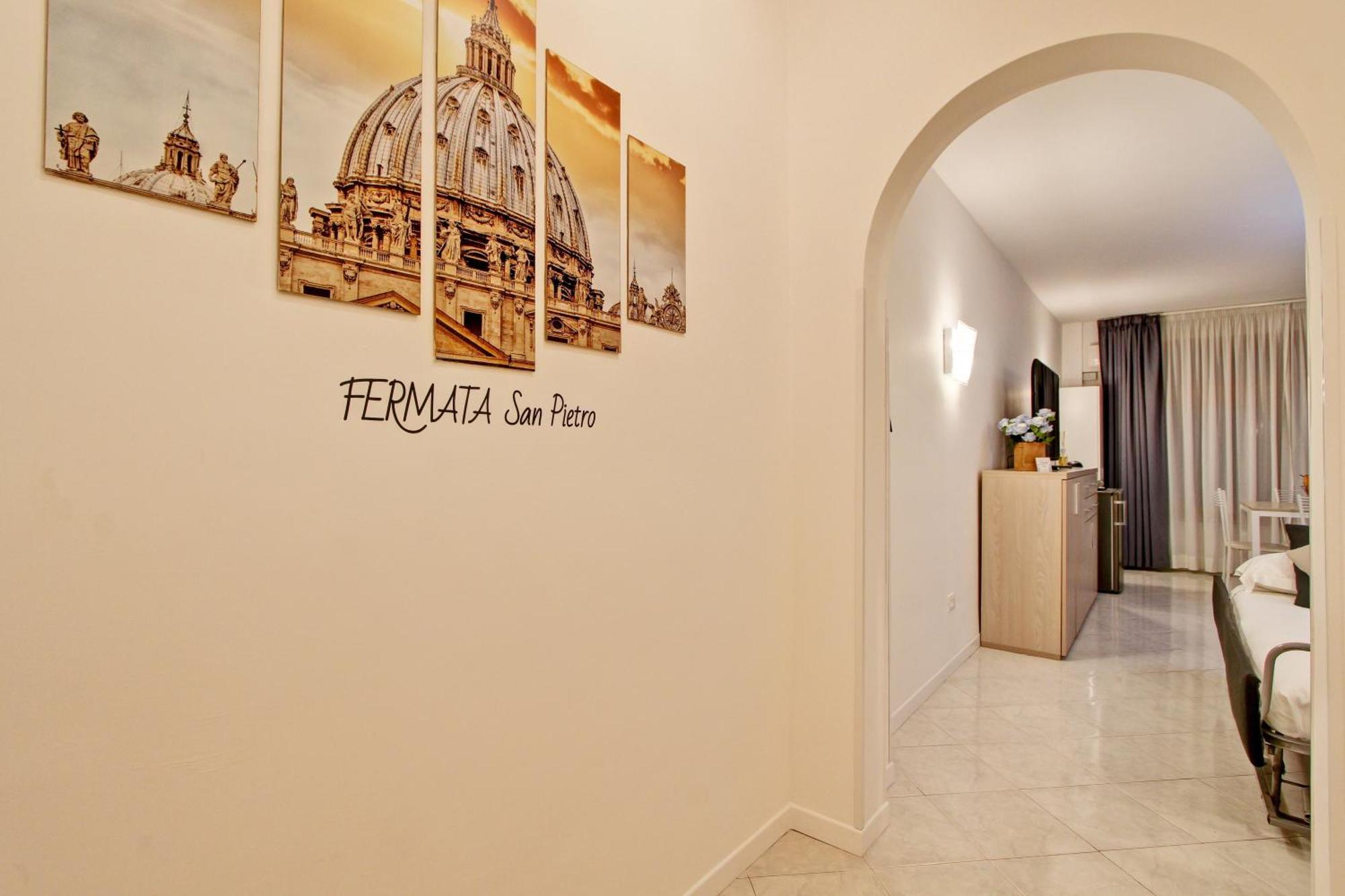 Fermata San Pietro - Con Parcheggio Roma